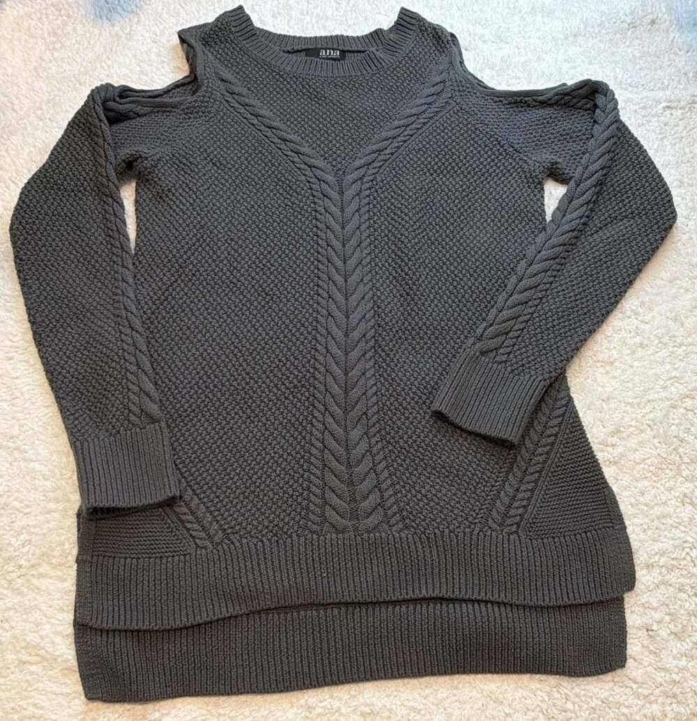 a.n.a Cold Shoulder Cable Knit Long Pullover Sweater Charcoal Grey Medium